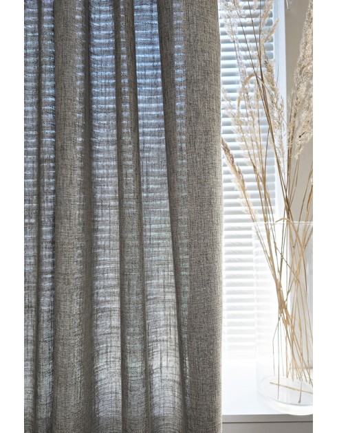 Fr Dante, tummahiekka